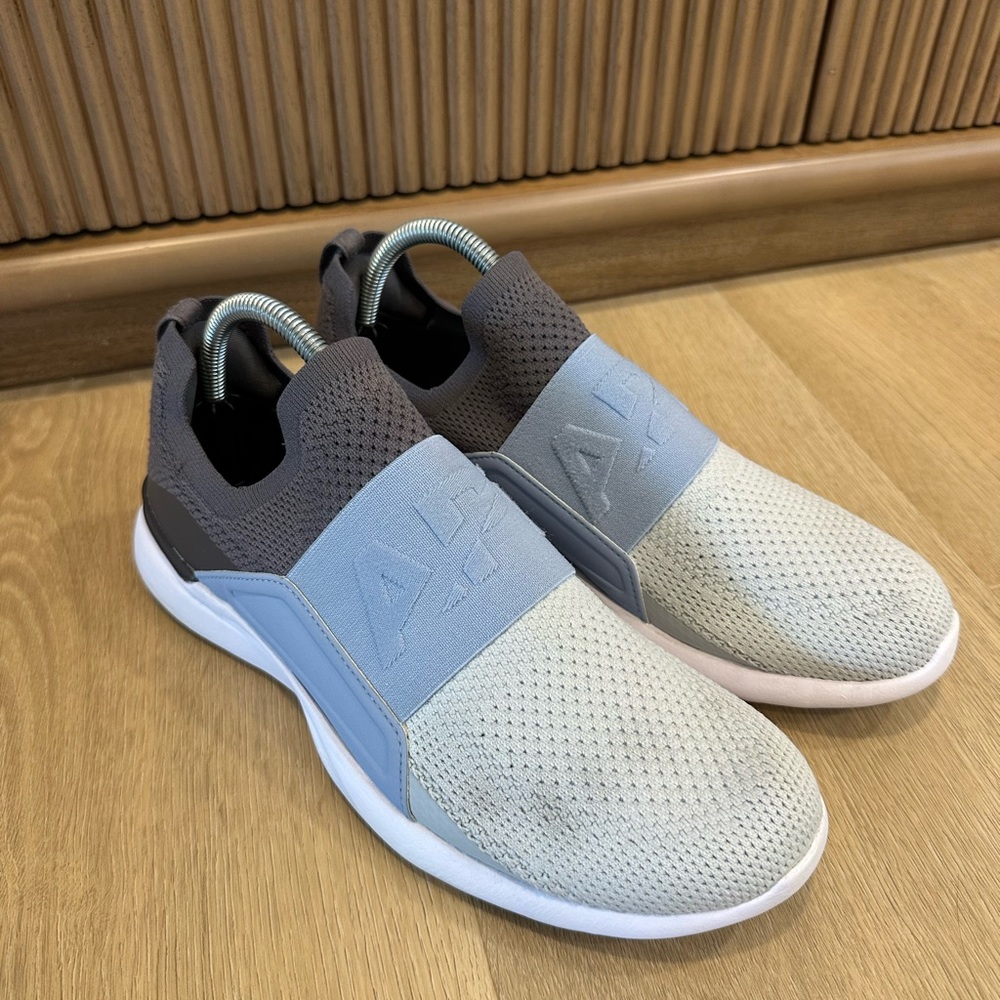 APL TechLoom Bliss Sneakers size 10